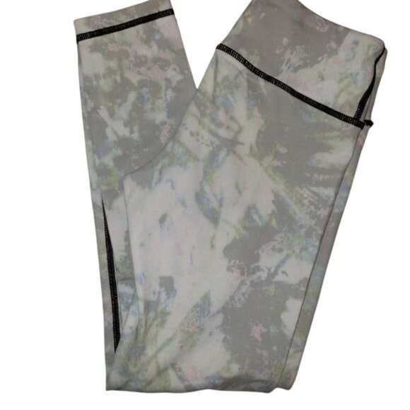 3/$15 Vimmia Capri Leggings Size XS - Picture 3 of 8